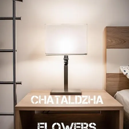Apartment Chataldzha Flowers 2br With Free Parking *