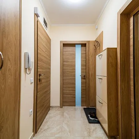 Apartment Chataldzha Flowers 2br With Free Parking Varna